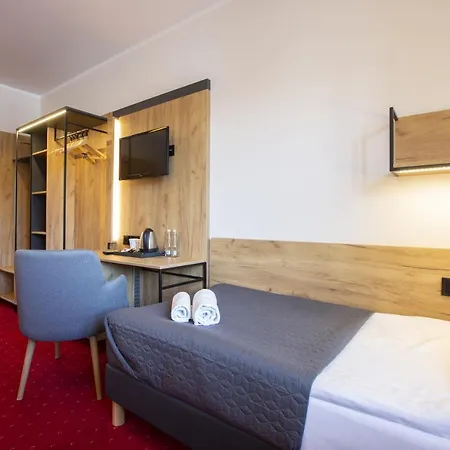 Puchaczówka 3* Sienna (Klodzko)