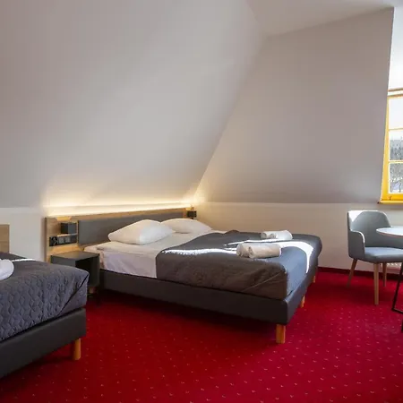 Puchaczówka Pensjonat Sienna (Klodzko)