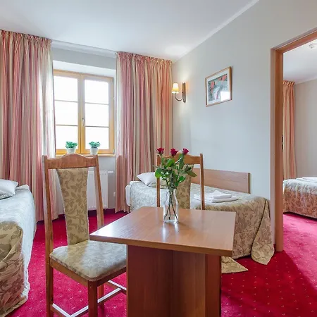 Puchaczówka Pensjonat Sienna (Klodzko)